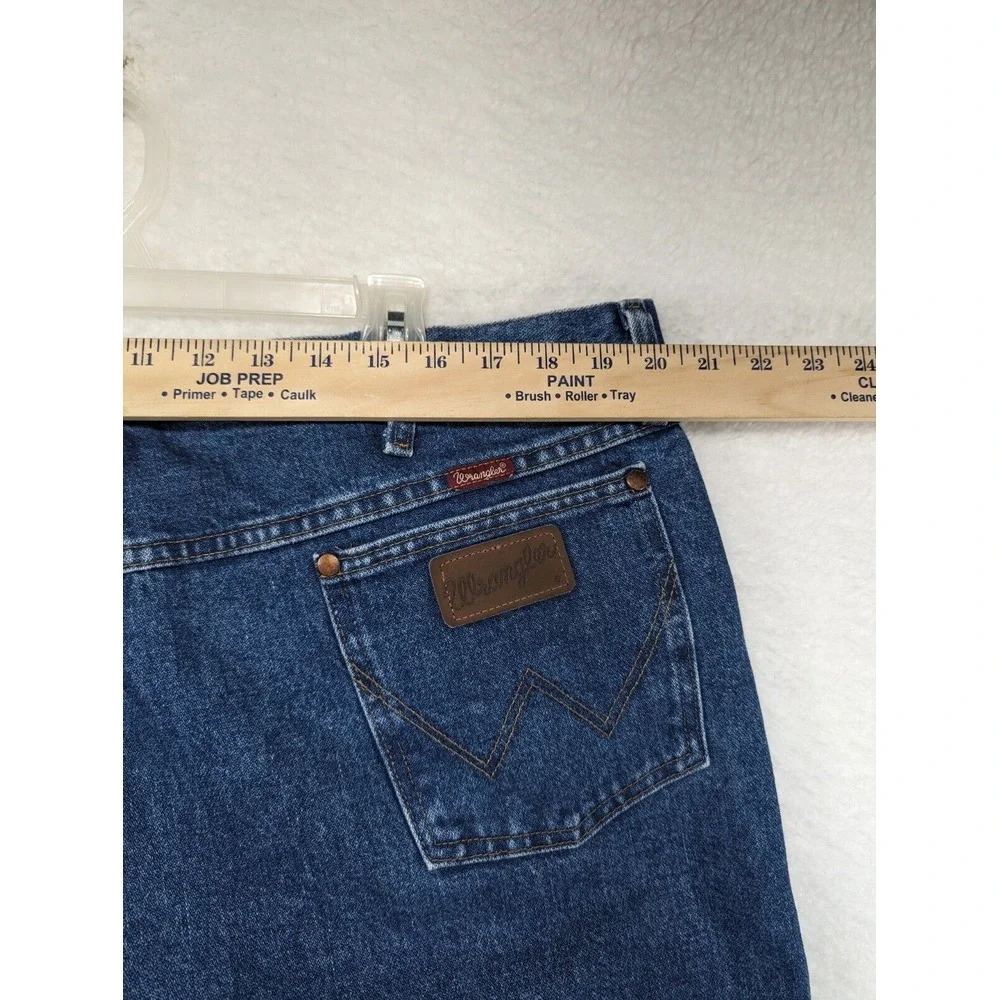 Wrangler 31 Jeans Mens‎ 42x34 Blue Denim Relaxed Cowboy Workwear 31MWZGK